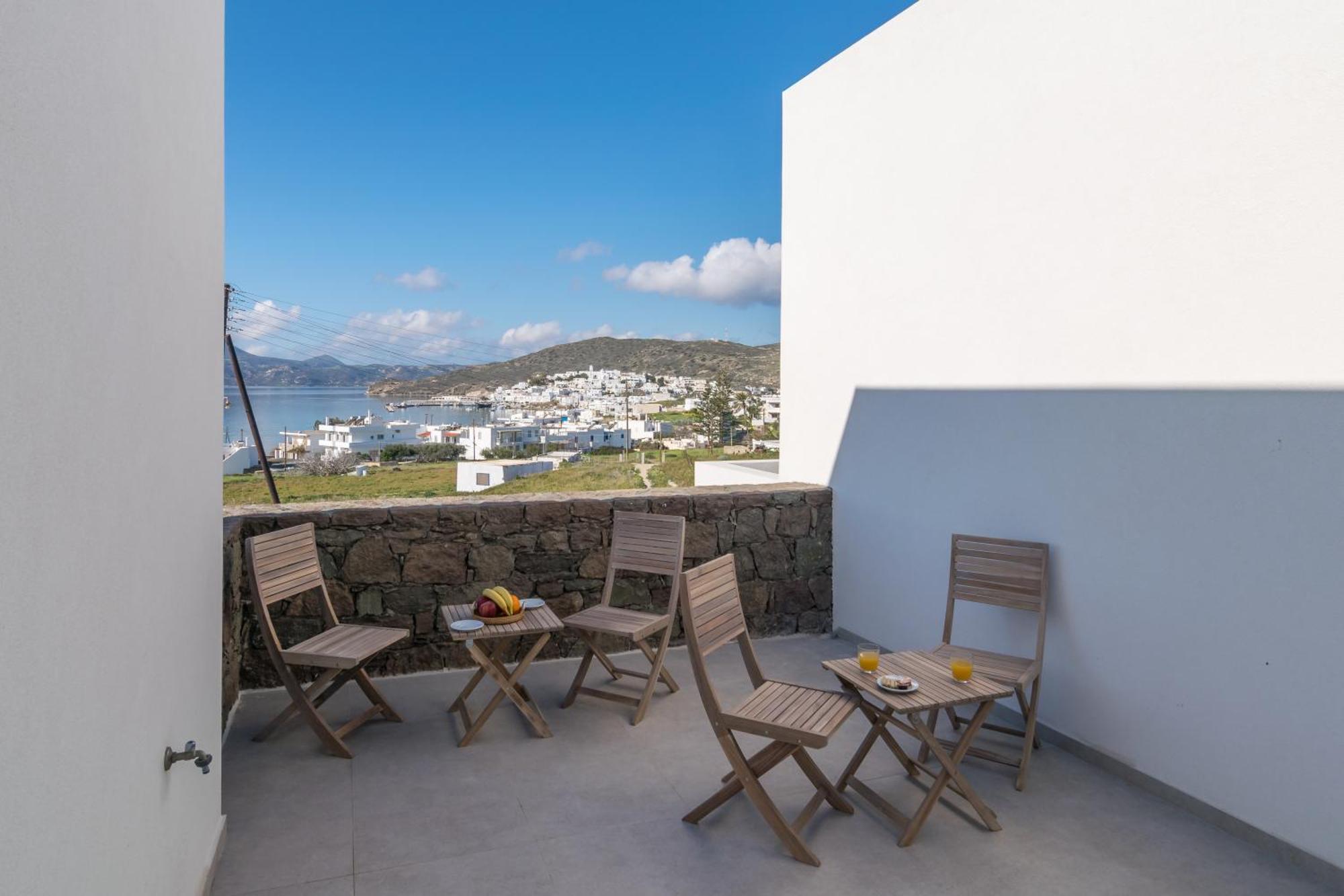 Afroessa Milos Adamantas Exterior photo
